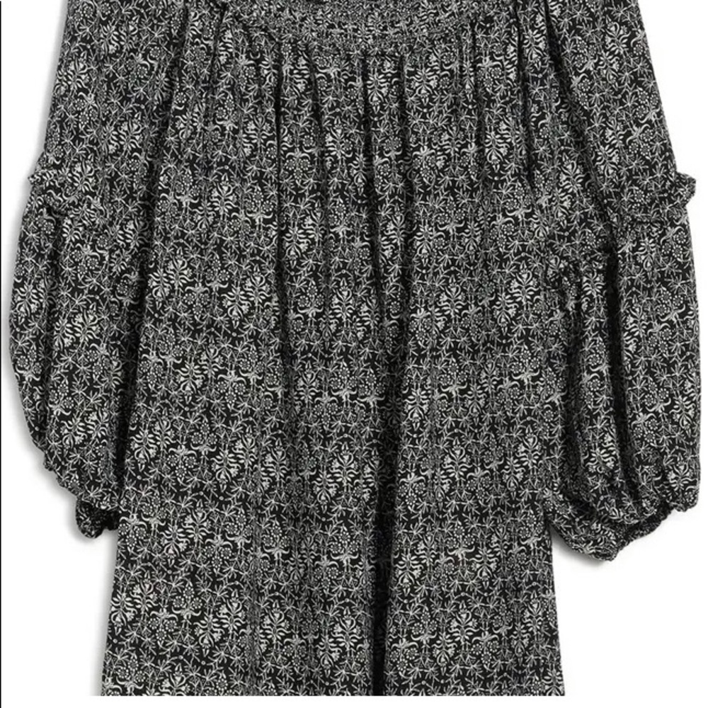 Max Studio Off Shoulder Top - Picture 3 of 3